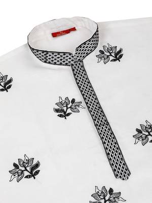 Mandarin collor embroidered cotton white kurta 5