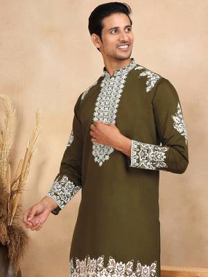 Ethnic embroidered mandarin collor cotton silk green kurta 1