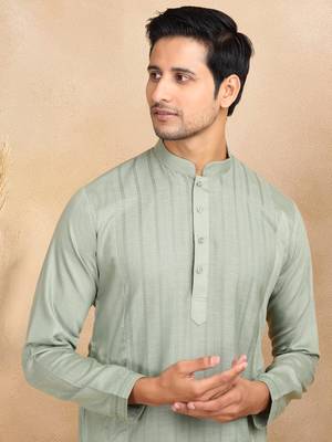 cotton zari striped mandarin collar green kurta pyjama set 2