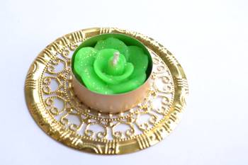 Water Floating Floral Ornate Metallic Centre Wax interchangable and Refill Diwali Diya 1
