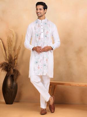 Floral embroidered mandarin collor cotton white kurta with trouser 1