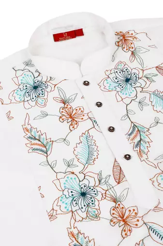 Floral embroidered mandarin collor cotton white kurta with trouser