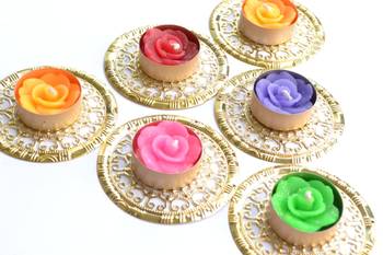 Water Floating Floral Ornate Metallic Centre Wax interchangable and Refill Diwali Diya 1