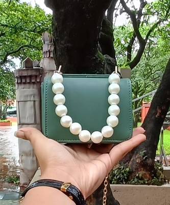 Emerald green verde panna nano bag 1