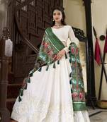 Women's Lehenga Choli Set For Wedding 