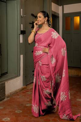 Dark peach chiffon floral block print beads lace border saree with unstitched blouse piece 4