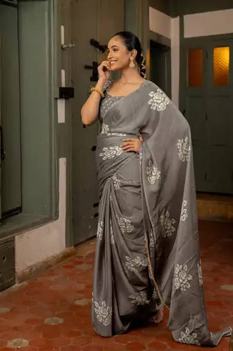 Dusty grey chiffon floral block print beads lace border saree with unstitched blouse piece