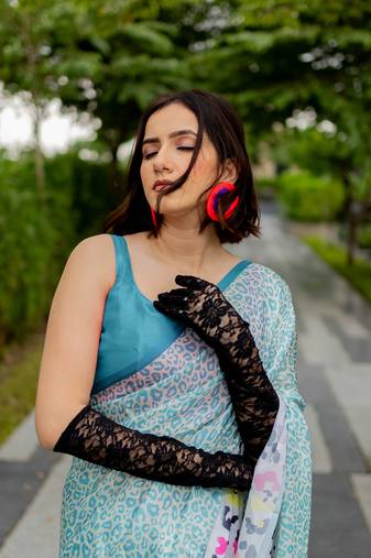 Off white satin georgette animal print plain saree with unstitched blouse piece