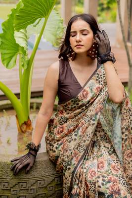 Cream satin georgette animal print floral print plain saree with unstitched blouse piece 3