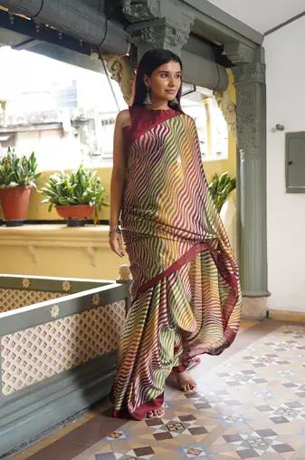 Multicolor chiffon leheriya print plain saree with unstitched blouse piece