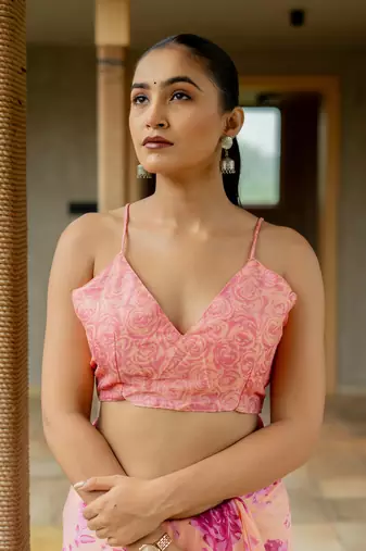 Light peach chiffon floral print saree with unstitched blouse piece