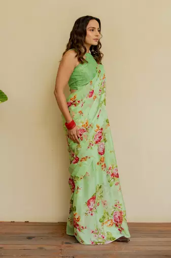 Light green chiffon floral print saree with unstitched blouse piece