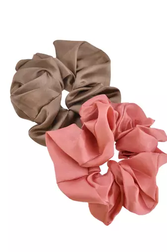 Set of 2 satin hair scrunchies
