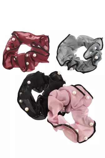 Set of 4 pearl hair scrunchies