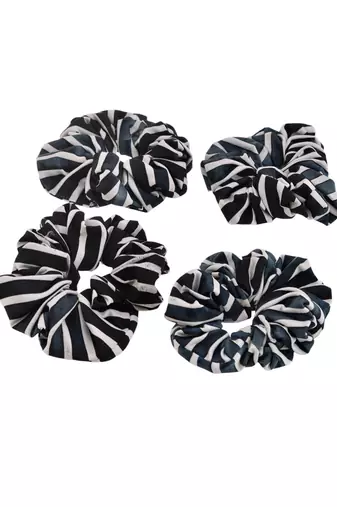 Set of 4 monochrome rubberband