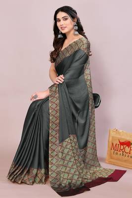 Dusty black chiffon solid abstract print printed saree with unstitched blouse piece 2