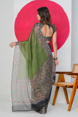 Green chiffon solid abstract print printed saree with unstitched blouse piece 4