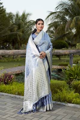 Kanjivaram Satin Silk Saree 1