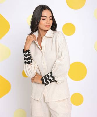 Off white summer relaxed collared linen shirt 4