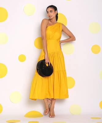 Yellow one shoulder bust fitted vacation midi dress 4