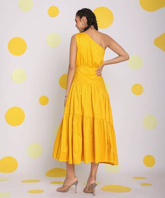 Yellow one shoulder bust fitted vacation midi dress 6