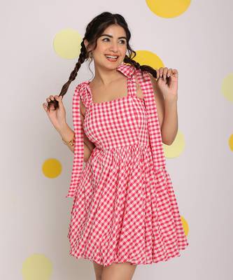 Pink and white summer short skater dress with shoulder tie ups 4