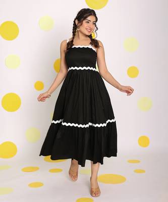 Black bust fitted summer 100% cotton flared midi dress 3