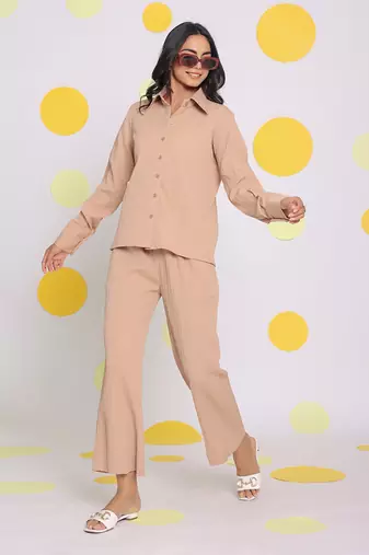 Beige summer relaxed collared everyday wear buttoned shirt
