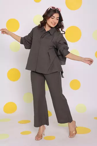 Grey summer relaxed buttoned formal linen collared shirt