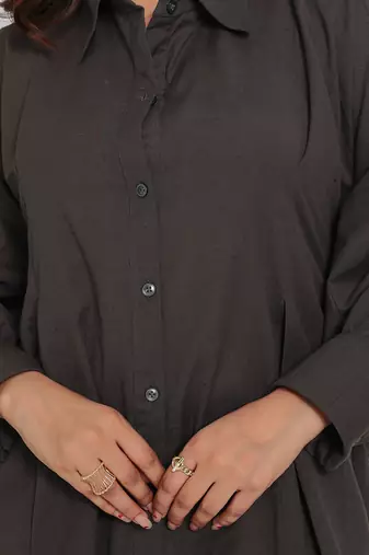 Grey summer relaxed buttoned formal linen collared shirt