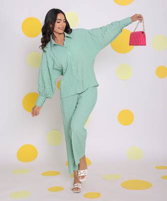 Light green summer relaxed collared everyday wear shirt 3