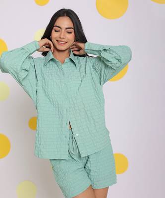 Light green summer relaxed collared everyday wear shirt 4
