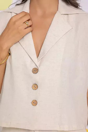 Off white summer relaxed collared waist coat linen shirt