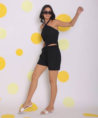 Black summer halter neck party crop top 2