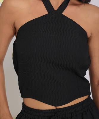 Black summer halter neck party crop top 4