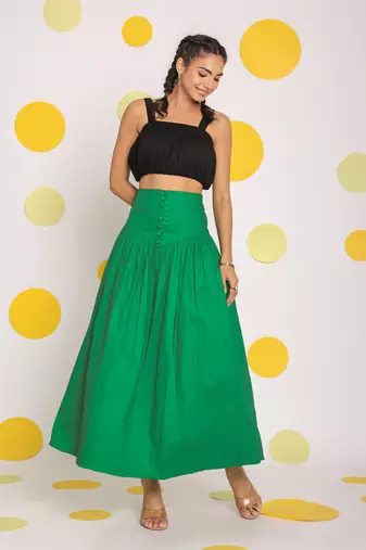 Solid black sleeveless summer cotton crop top
