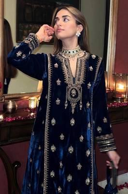 Royal Blue Velvet Embroidered Pakistani Suit with Palazzo (Without Potibag) 2