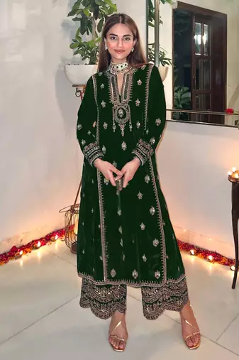Green embroidered velvet semi stitched salwar suit (Without Potibag)