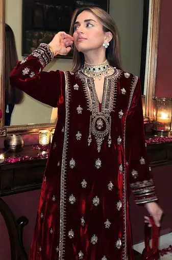 Maroon Velvet Hand Embroidered Pakistani Salwar Suit (Without Potibag)