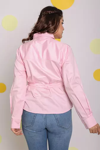 Solid baby pink collared full sleeve buttoned 100% cotton top