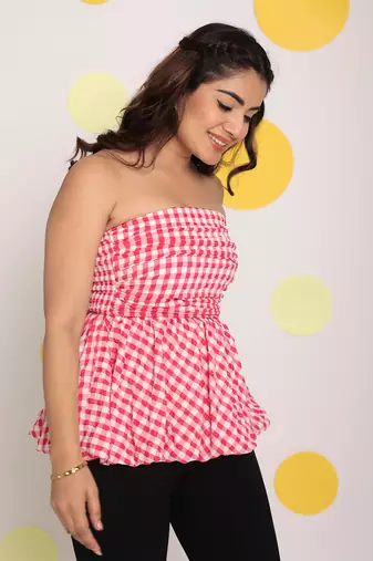 White and pink bubble 3 way styling bust fitted top with detachable short balloon sleeves