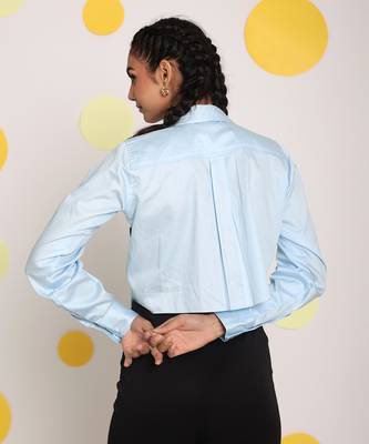 Solid ice blue full sleeve front long pocket 100% cotton crop shirt 5