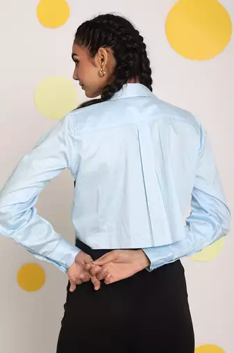Solid ice blue full sleeve front long pocket 100% cotton crop shirt