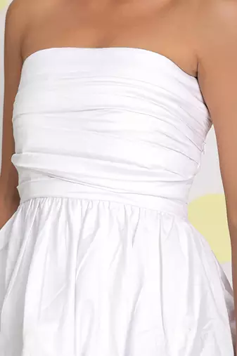 White 3 way styling bust fitted top with detachable short balloon sleeves