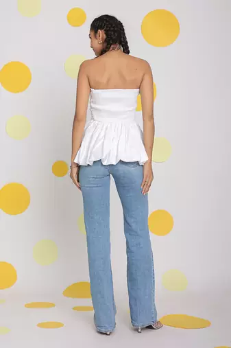 White 3 way styling bust fitted top with detachable short balloon sleeves