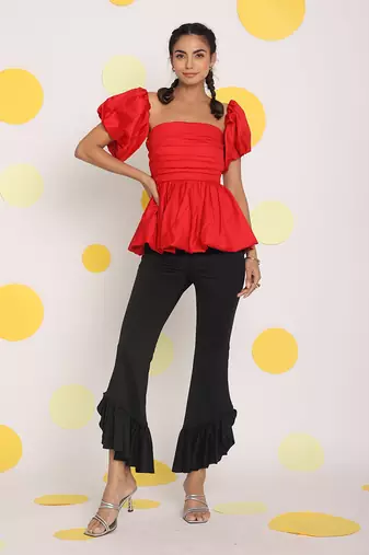 Red 3 way styling bust fitted top with detachable short balloon sleeves