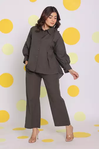 Grey relaxed buttoned summer formal linen pants