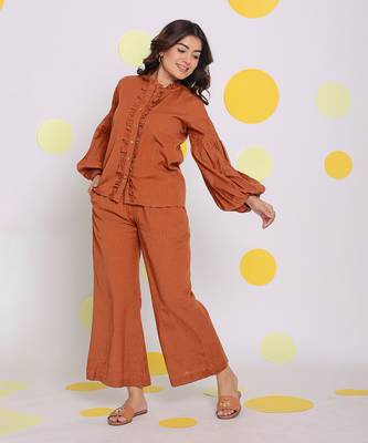 Brown relaxed back elastic and buttoned formal linen pants 3