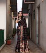  Bandhej Silk With & Zari Weaving Kalash Design Rich Pallu Saree 