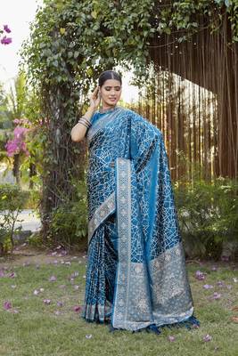 Luxurious Kanjivaram Soft Satin Silk Saree 5